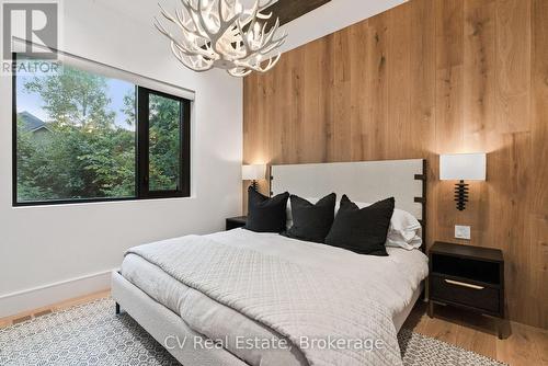 150 Delphi Lane, Blue Mountains, ON 