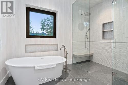 150 Delphi Lane, Blue Mountains, ON 