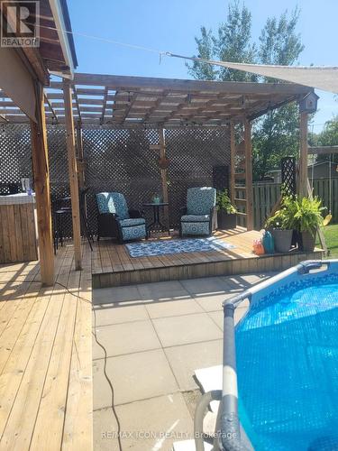 311 Misty Crescent, Kitchener, ON - Outdoor With Deck Patio Veranda