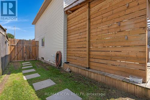 311 Misty Crescent, Kitchener, ON - Outdoor With Exterior