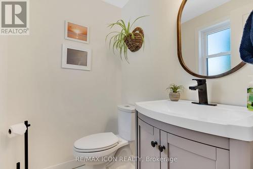 311 Misty Crescent, Kitchener, ON - Indoor Photo Showing Bathroom