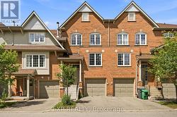 19 - 1575 SOUTH PARADE COURT  Mississauga, ON L5M 6E9