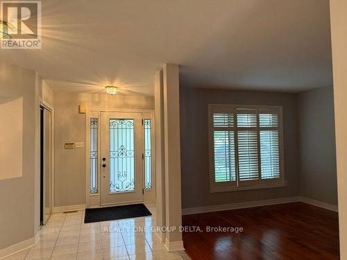 UPPER - 24 ARBORVIEW CRESCENT , Toronto, Ontario M9W 7B3 5
