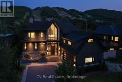 152 DELPHI LANE  Blue Mountains, ON N0H 1J0
