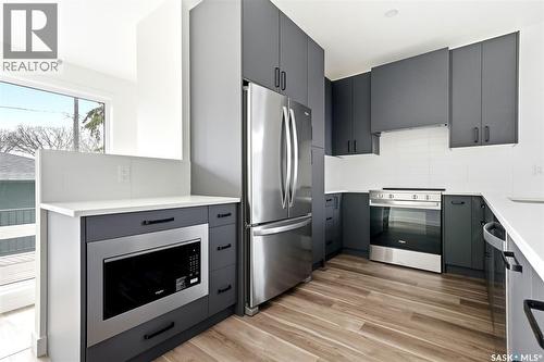 3919 Qu'Appelle Drive, Regina, SK - Indoor Photo Showing Kitchen