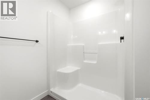3023 Regina Avenue, Regina, SK - Indoor Photo Showing Bathroom