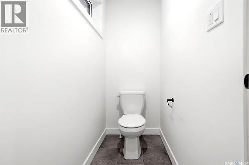 3023 Regina Avenue, Regina, SK - Indoor Photo Showing Bathroom