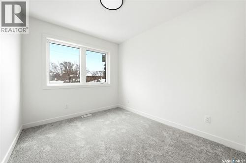 3023 Regina Avenue, Regina, SK - Indoor Photo Showing Other Room