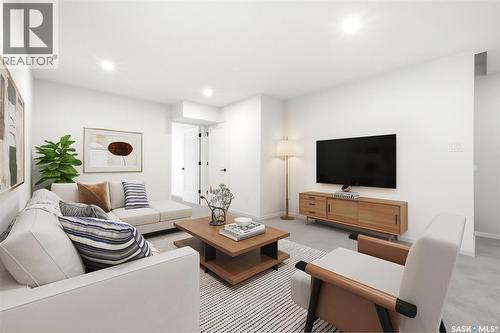 3023 Regina Avenue, Regina, SK - Indoor Photo Showing Living Room