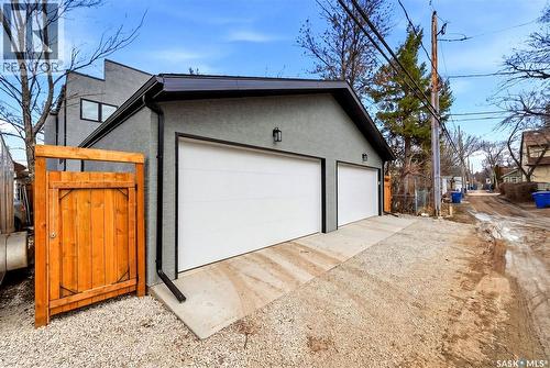3023 Regina Avenue, Regina, SK - Outdoor With Exterior