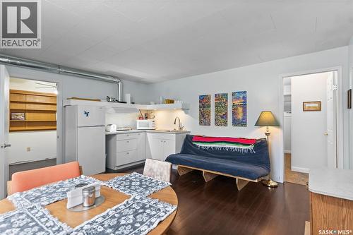 202-206 Elizabeth Avenue, Manitou Beach, SK - Indoor Photo Showing Other Room
