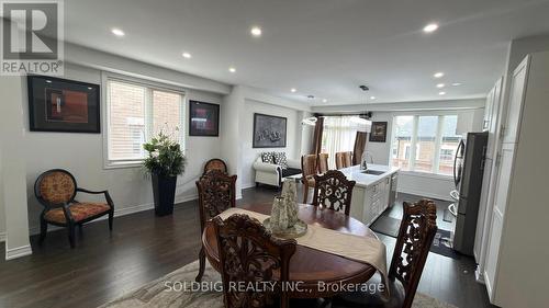 1265 Chee Chee Landing, Milton, ON - Indoor Photo Showing Dining Room