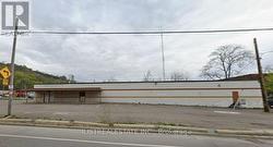 256 GAGE AVENUE S  Hamilton, ON L8M 3E3