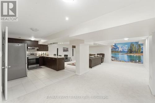 356 Robert Ferrie Drive, Kitchener, ON - Indoor