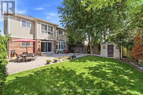356 Robert Ferrie Drive, Kitchener, ON - Outdoor
