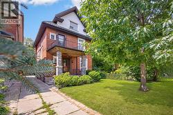 162 MAVETY Street Toronto, ON M6P 2L9