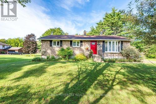 393 BIGGS ROAD  Laurentian Valley, ON K8A 6W7