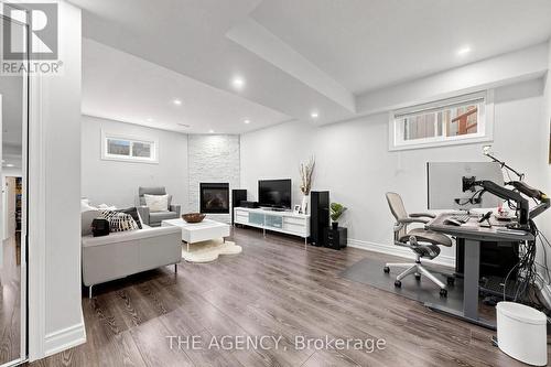 2774 Quill Crescent, Mississauga, ON - Indoor
