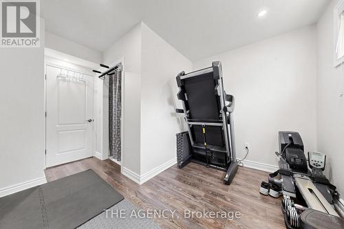 2774 Quill Crescent, Mississauga, ON - Indoor