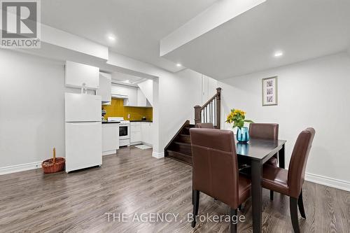 2774 Quill Crescent, Mississauga, ON - Indoor Photo Showing Dining Room