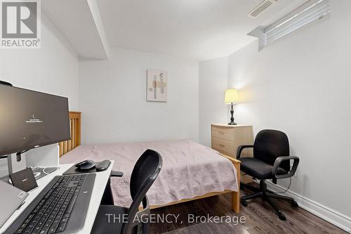 2774 Quill Crescent, Mississauga, ON - Indoor Photo Showing Bedroom