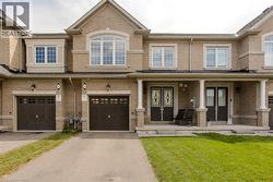 11 COOLEY Grove  Hamilton, ON L9K 0J7