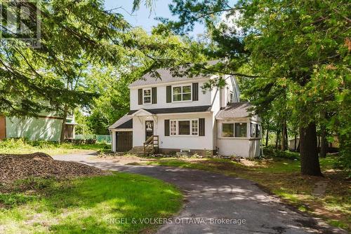 2028 CARLING AVENUE , Ottawa, Ontario K2A 1G2 3