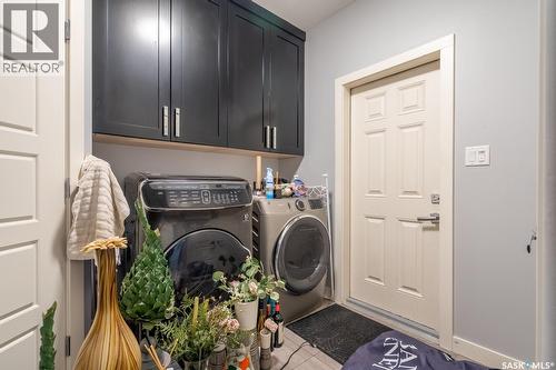 4311 Sandpiper Crescent E, Regina, SK - Indoor Photo Showing Laundry Room