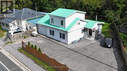 1105 MONTREAL STREET  Kingston (Rideau), ON K7K 3K6