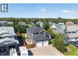 10717 Cottonwood Crescent Dawson Creek, BC V1G 4E4