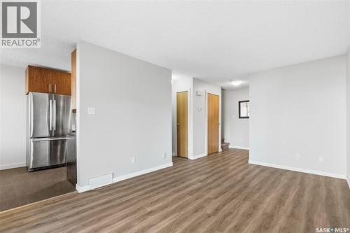 3802 Rae Street, Regina, SK - Indoor Photo Showing Kitchen