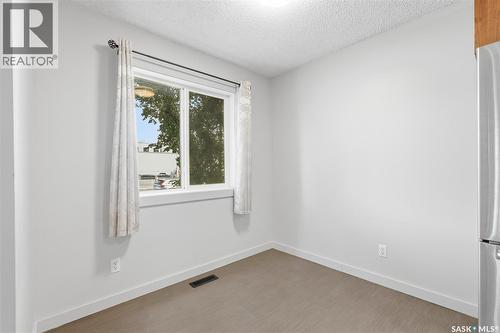 3802 Rae Street, Regina, SK - Indoor Photo Showing Other Room