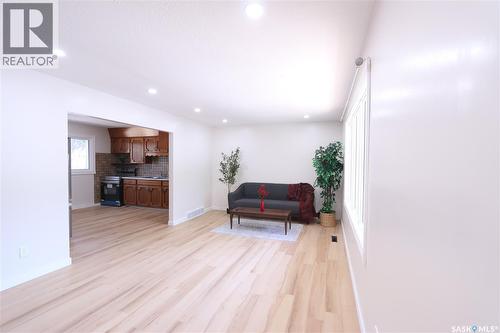 2910 Avonhurst Drive, Regina, SK 