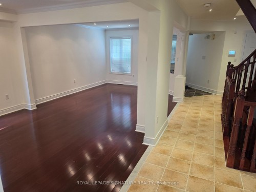 794 White Clover Way, Mississauga, ON - Indoor Photo Showing Other Room