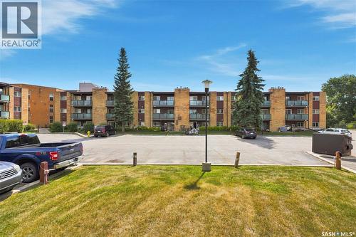 308 423 Tait COURT  Saskatoon, SK S7H 5L3