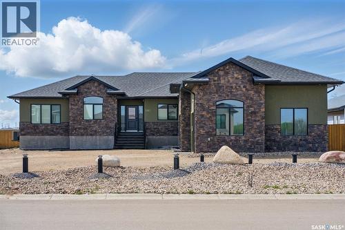 503 8Th Avenue E, Watrous, SK - Outdoor With Facade