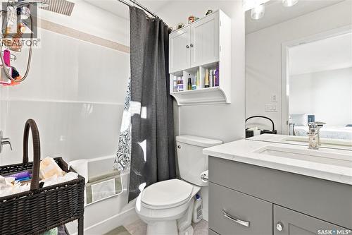 110 Cowessess Road, Saskatoon, SK - Indoor Photo Showing Bathroom