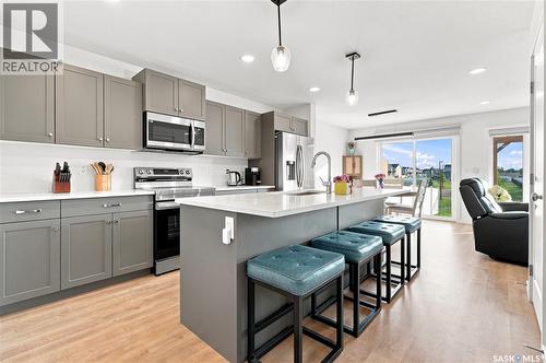 110 Cowessess Road, Saskatoon, SK - Indoor Photo Showing Kitchen With Upgraded Kitchen