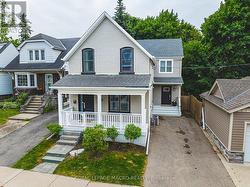 25 ORCHARD HILL  Hamilton, ON L8P 2V6