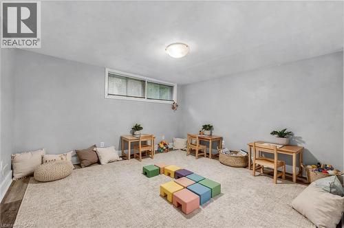 38 Tewksbury Crescent, London, ON - Indoor Photo Showing Bedroom
