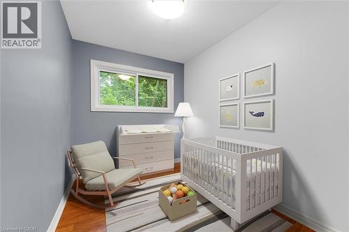 38 Tewksbury Crescent, London, ON - Indoor Photo Showing Bedroom