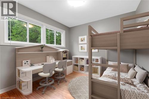 38 Tewksbury Crescent, London, ON - Indoor Photo Showing Bedroom