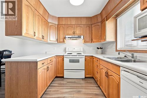 308 115 Keevil Crescent, Saskatoon, SK - Indoor Photo Showing Kitchen With Double Sink