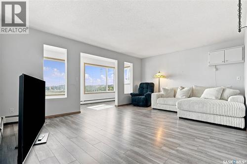 308 115 Keevil Crescent, Saskatoon, SK - Indoor Photo Showing Living Room