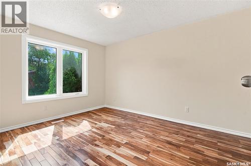 986 Rowell Crescent N, Regina, SK - Indoor Photo Showing Other Room