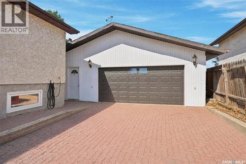 986 Rowell Crescent N, Regina, SK - Outdoor With Exterior