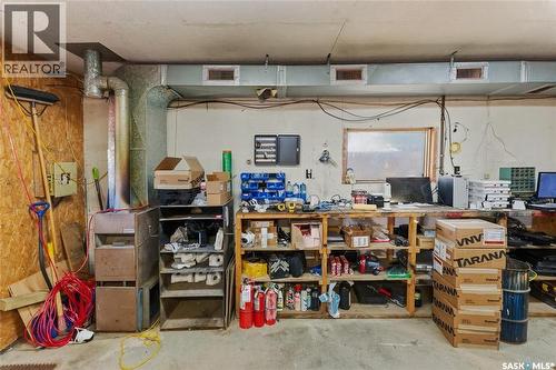 986 Rowell Crescent N, Regina, SK - Indoor Photo Showing Other Room