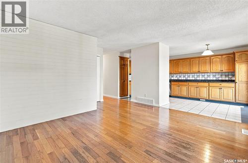 986 Rowell Crescent N, Regina, SK - Indoor Photo Showing Other Room