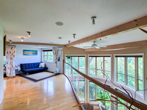 Mezzanine - 26 Ch. Maccrimmon, Harrington, QC - Indoor Photo Showing Other Room