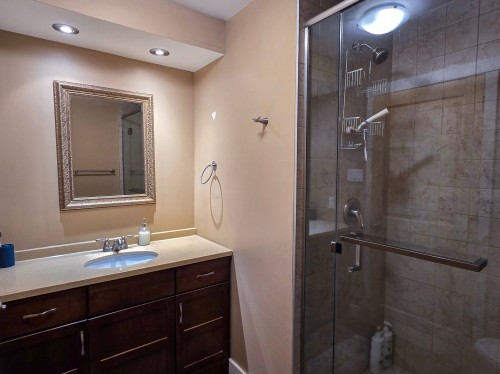 Salle de bains - 26 Ch. Maccrimmon, Harrington, QC - Indoor Photo Showing Bathroom